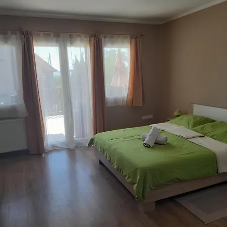 Berkes Vendeghaz 3* Badacsonytördemic