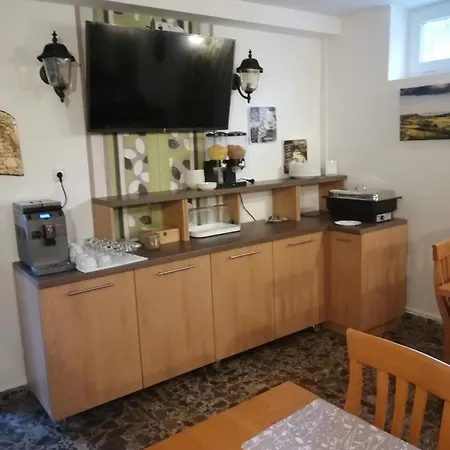 Alojamento de Acomodação e Pequeno-almoço Berkes Badacsonytördemic