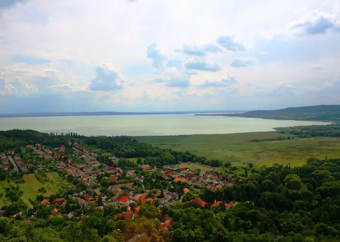 לינה וארוחת בוקר Berkes Vendeghaz