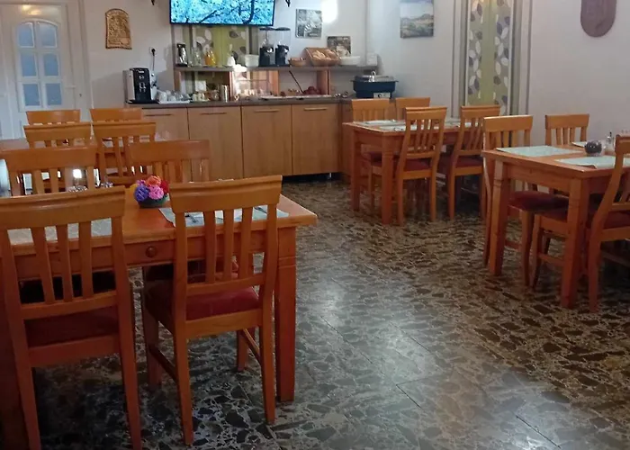 Berkes Vendeghaz 3* Badacsonytördemic